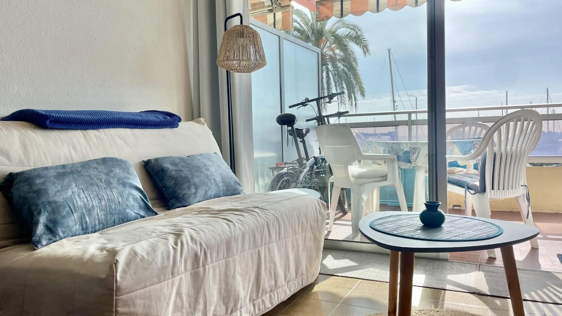 Apartment Studio Face Port Et Mer Menton